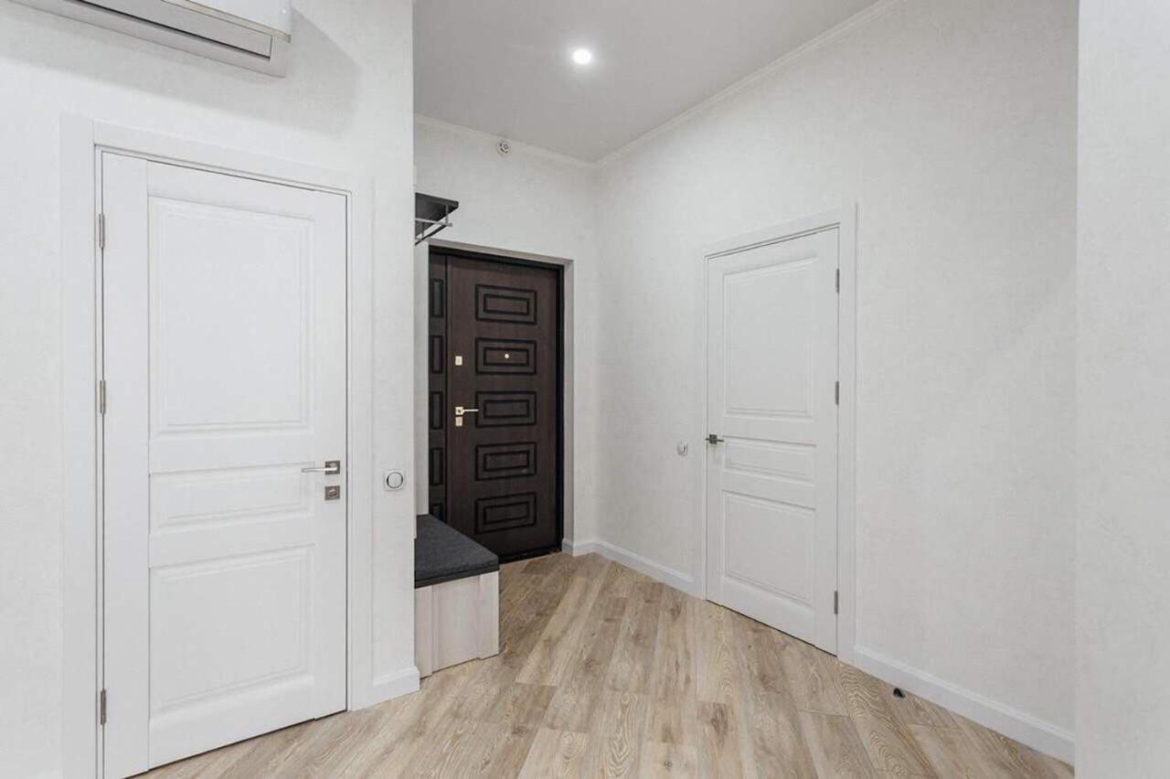 2-Nd Pearl 2-Bedrooms Apartment Odessa Ngoại thất bức ảnh